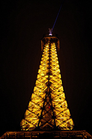 Tour Eiffel at night